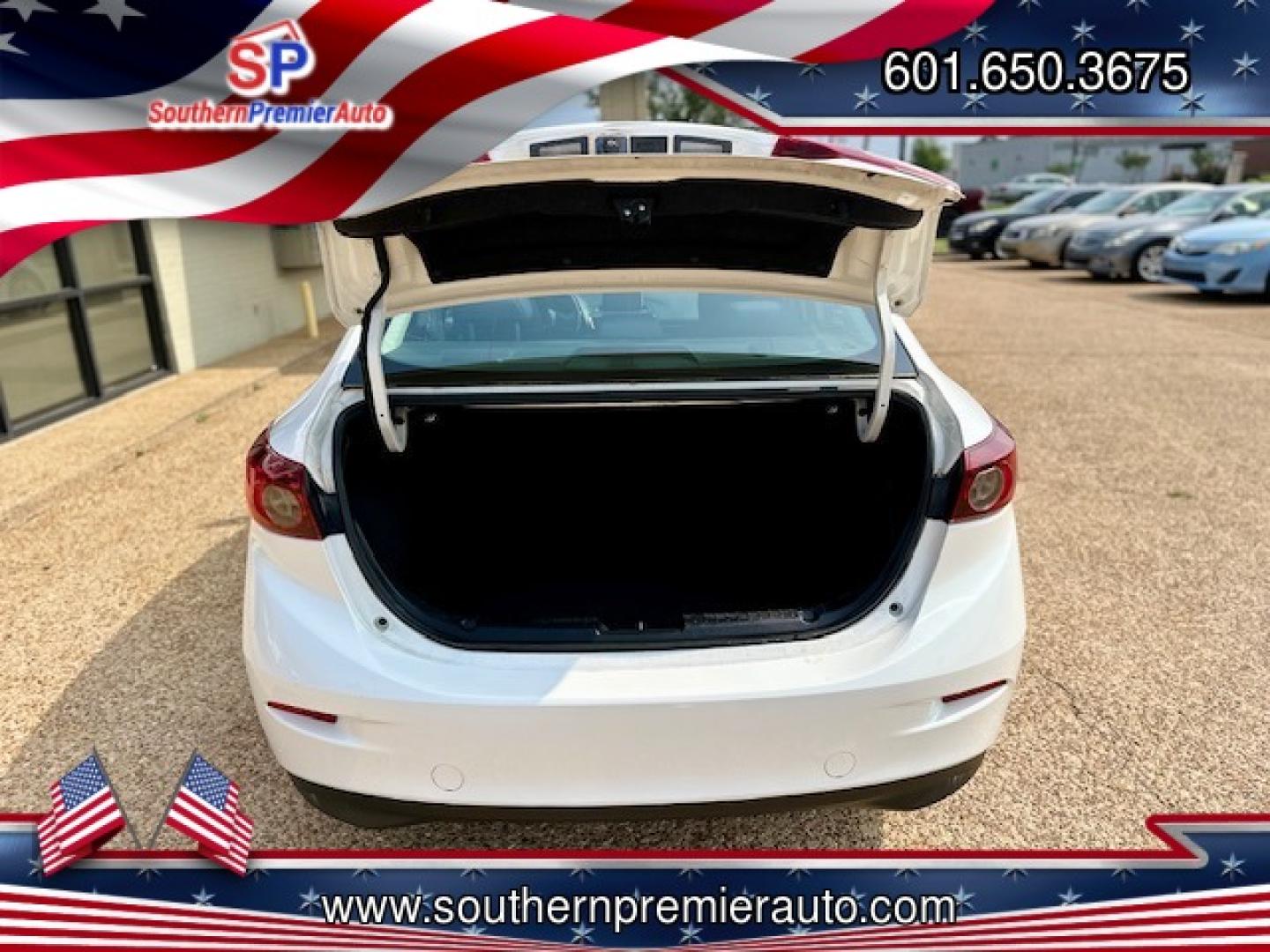 2015 WHITE MAZDA MAZDA3 I TOURING W/S (3MZBM1V70FM) , located at 922 W. Beacon St., Philadelphia, MS, 39350, (601) 650-3675, 32.770447, -89.127151 - Photo#18